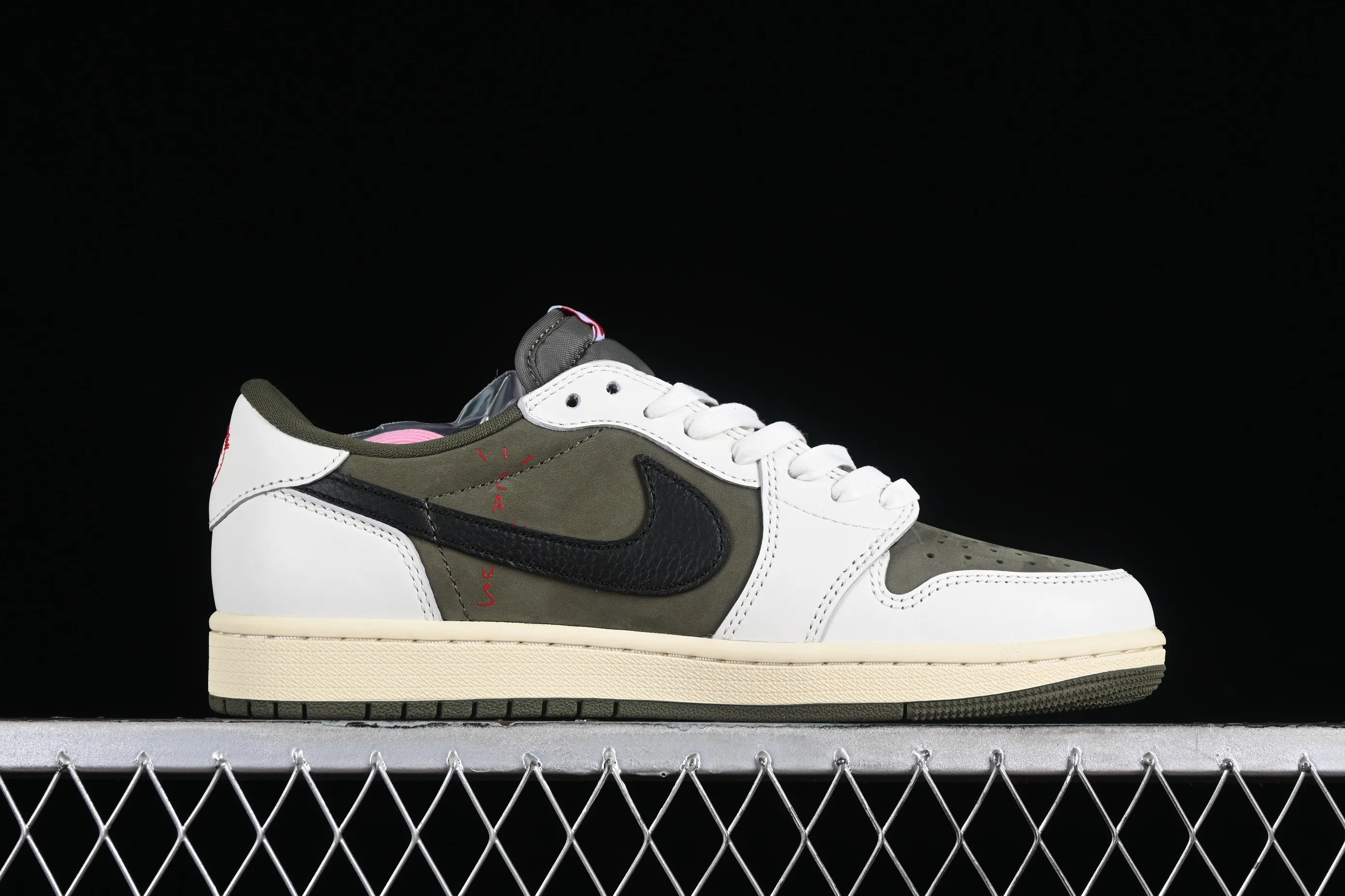 All categories Air Jordan Jordan series basketball shoes Air Jordan 1 Low foreign trade version Travis Scott x Air Jordan 1 Low OG AJ1 Joe 1 undercut low DM7866-200